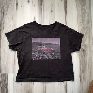 2/$10 LEVIS - Women’s T-Shirt